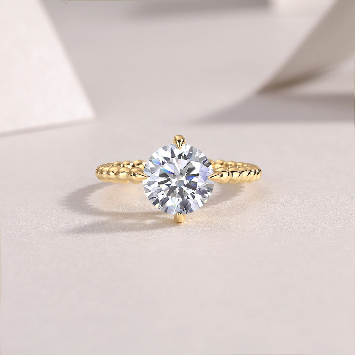 Forget-me-not - A Fashionable And Luxurious Jewelry Piece Set With 3-carat Moissanite S925 Sterling Silver And Gold-plated Diamond