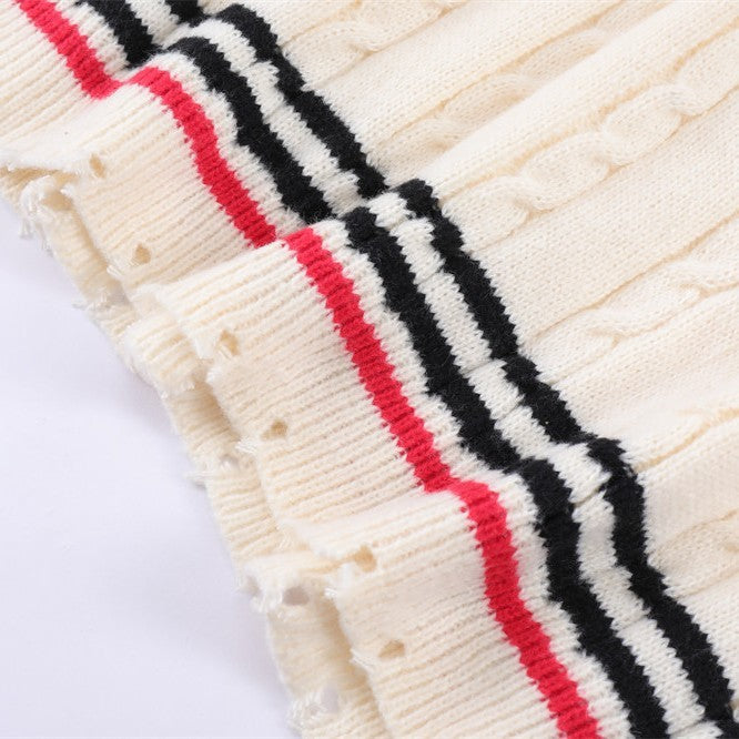 Letter Embroidery Color Blocking V-neck Pullover Sweater For Men