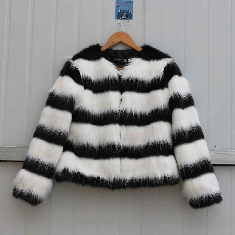 Warm Black And White Striped Long-sleeved Leather Jacket