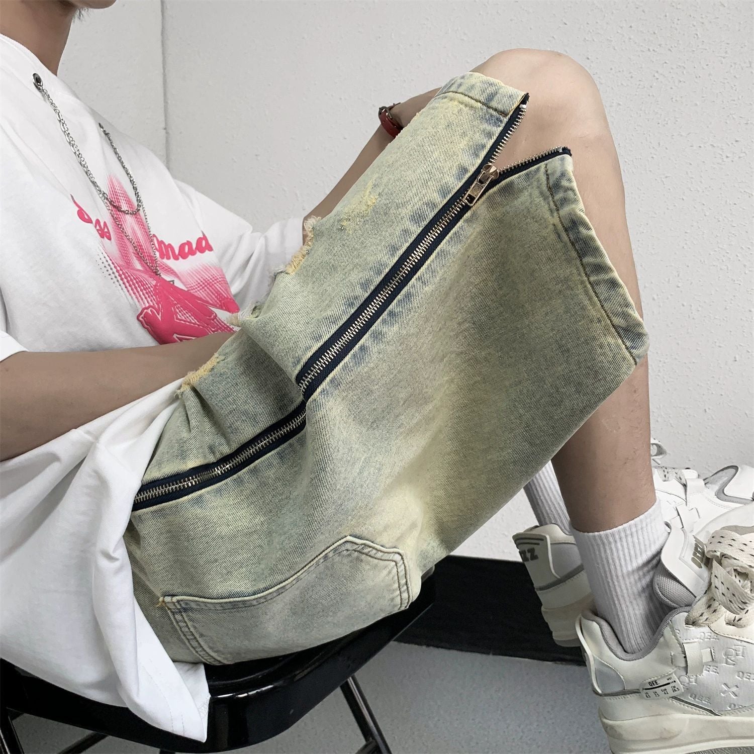 Retro Yellow Mud Ripped Denim Shorts Men's Loose Five Points