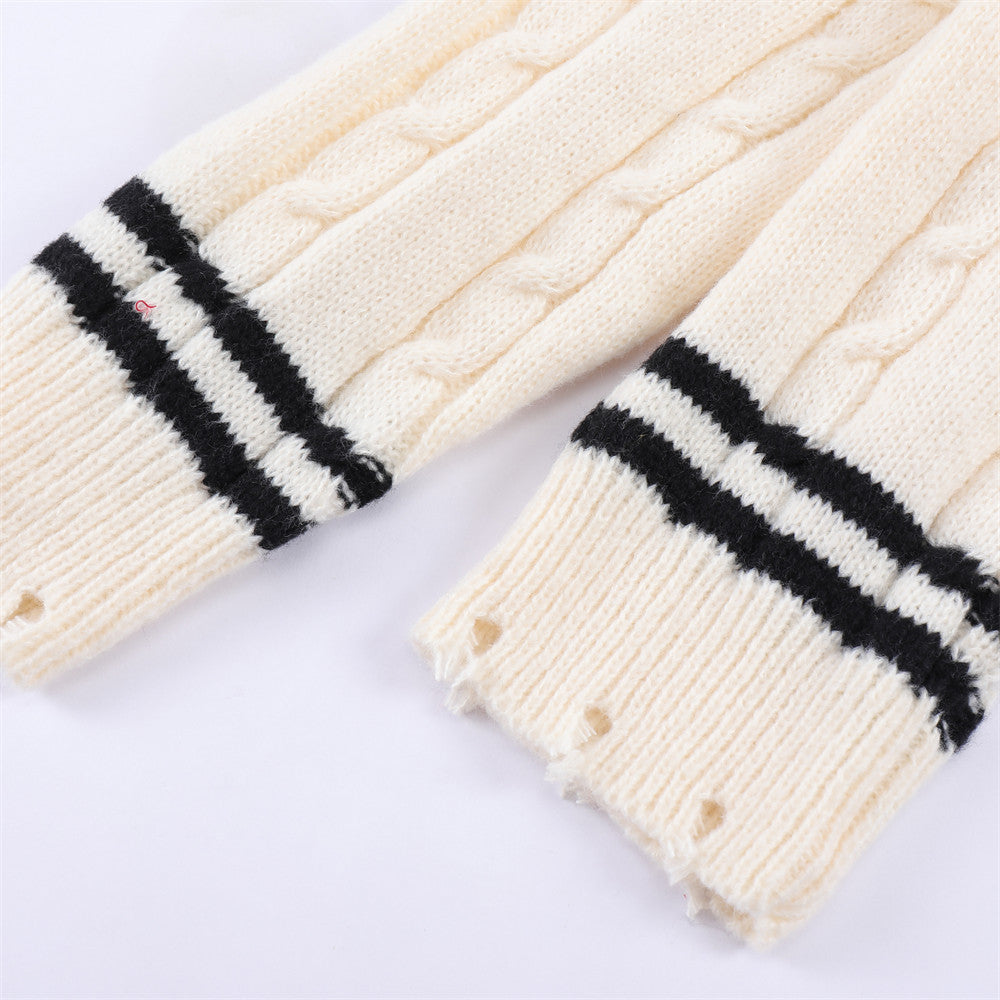 Letter Embroidery Color Blocking V-neck Pullover Sweater For Men