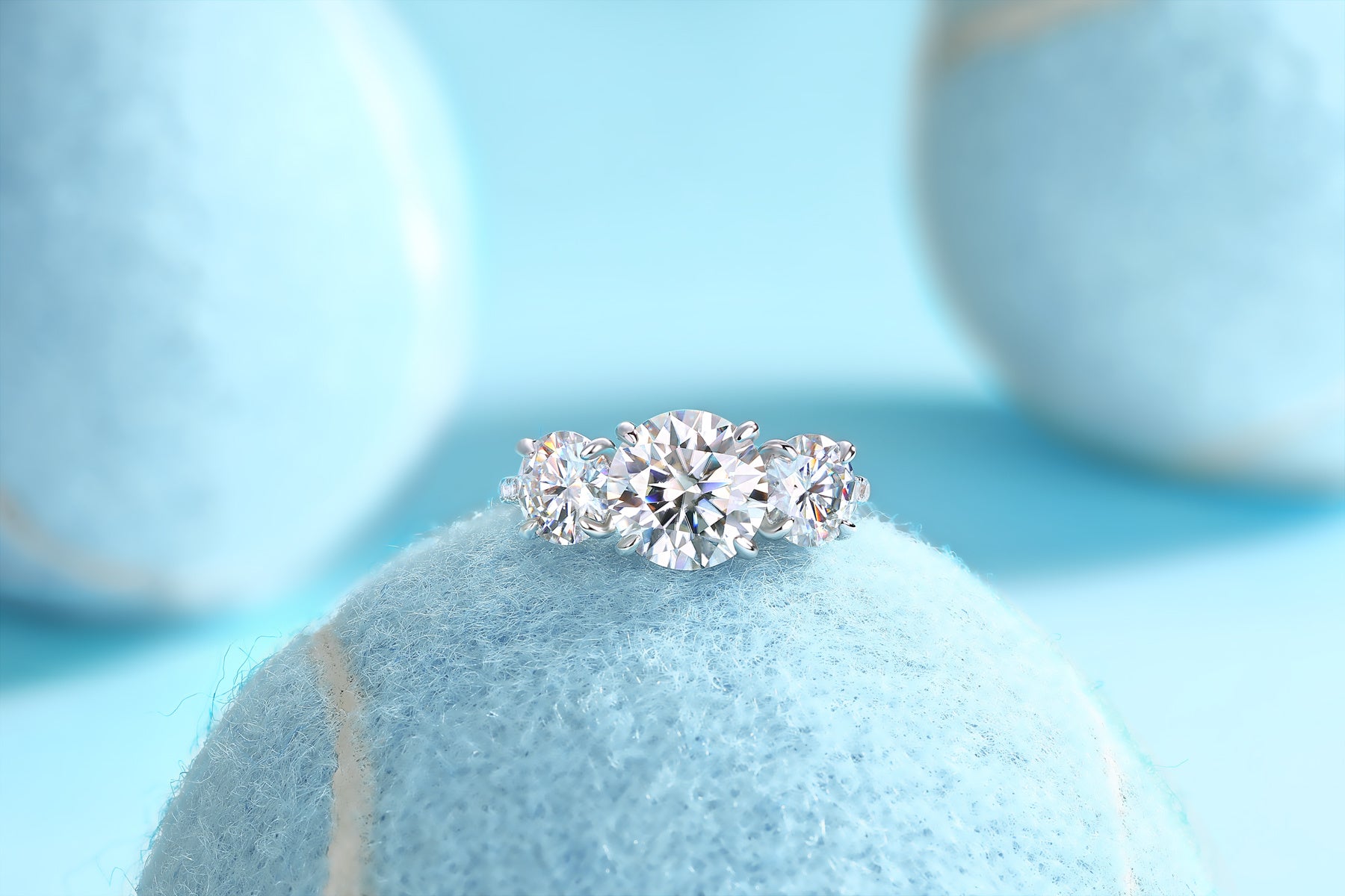 Three Shining Stars - A Fashionable And Luxurious Jewelry Piece Set With 3-carat Moissanite S925 Sterling Silver And Platinum-plated Diamond