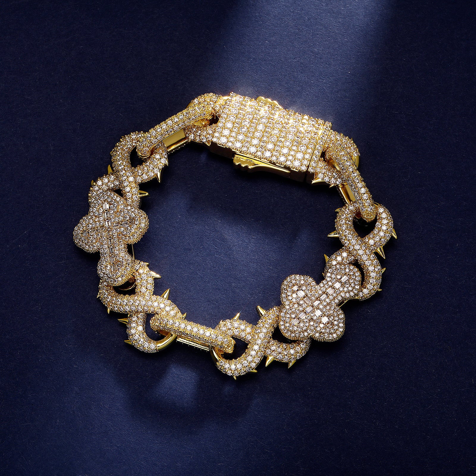 European Hip Hop 8 Words Thorns Cuban Link Chain Full Diamond